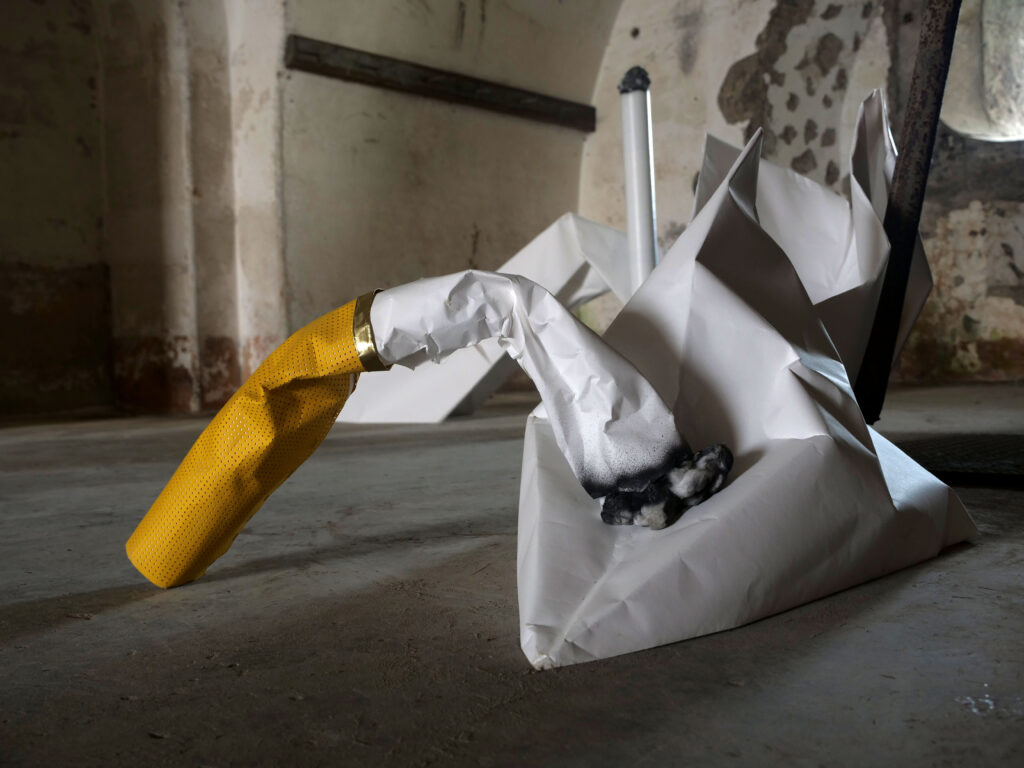 Majse Vilstrup cigarette and shoes Trekroner Fort sculpture